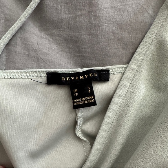 Light green dress - Picture 4 of 4